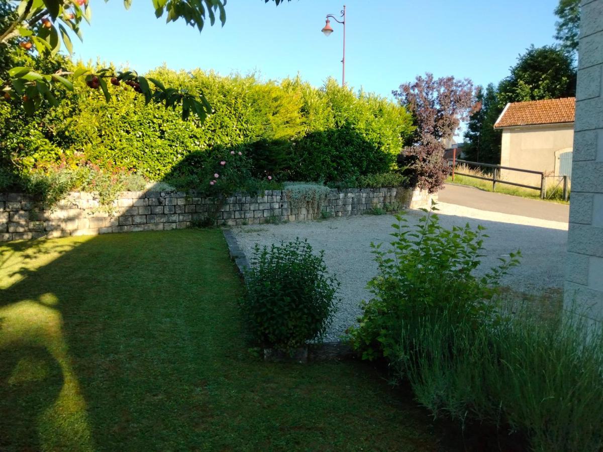 Au Saint-Amand Bed and Breakfast Poissons Buitenkant foto