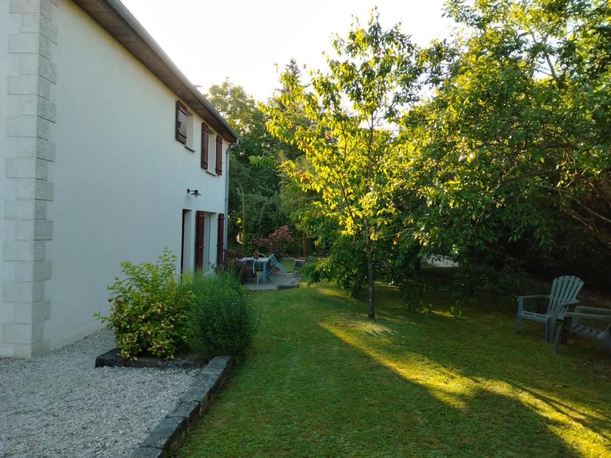 Au Saint-Amand Bed and Breakfast Poissons Buitenkant foto